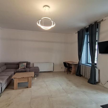 Appartement Casa J. Gusbeth à Braşov Extérieur photo