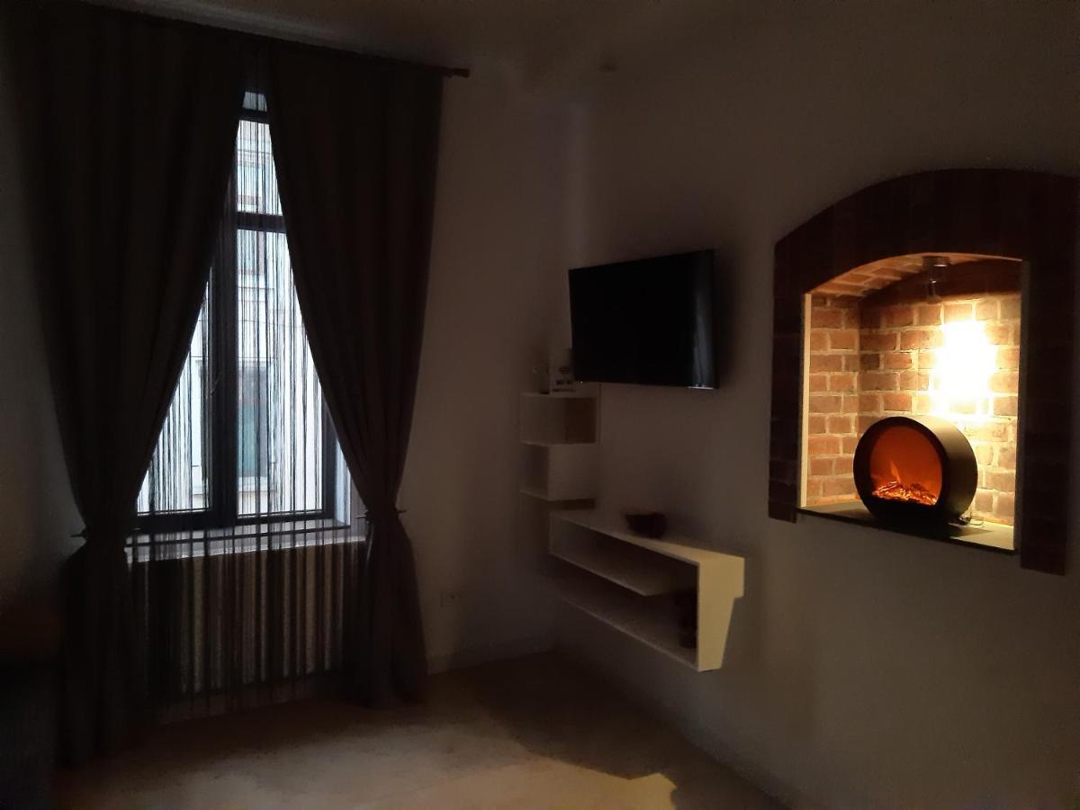 Appartement Casa J. Gusbeth à Braşov Extérieur photo