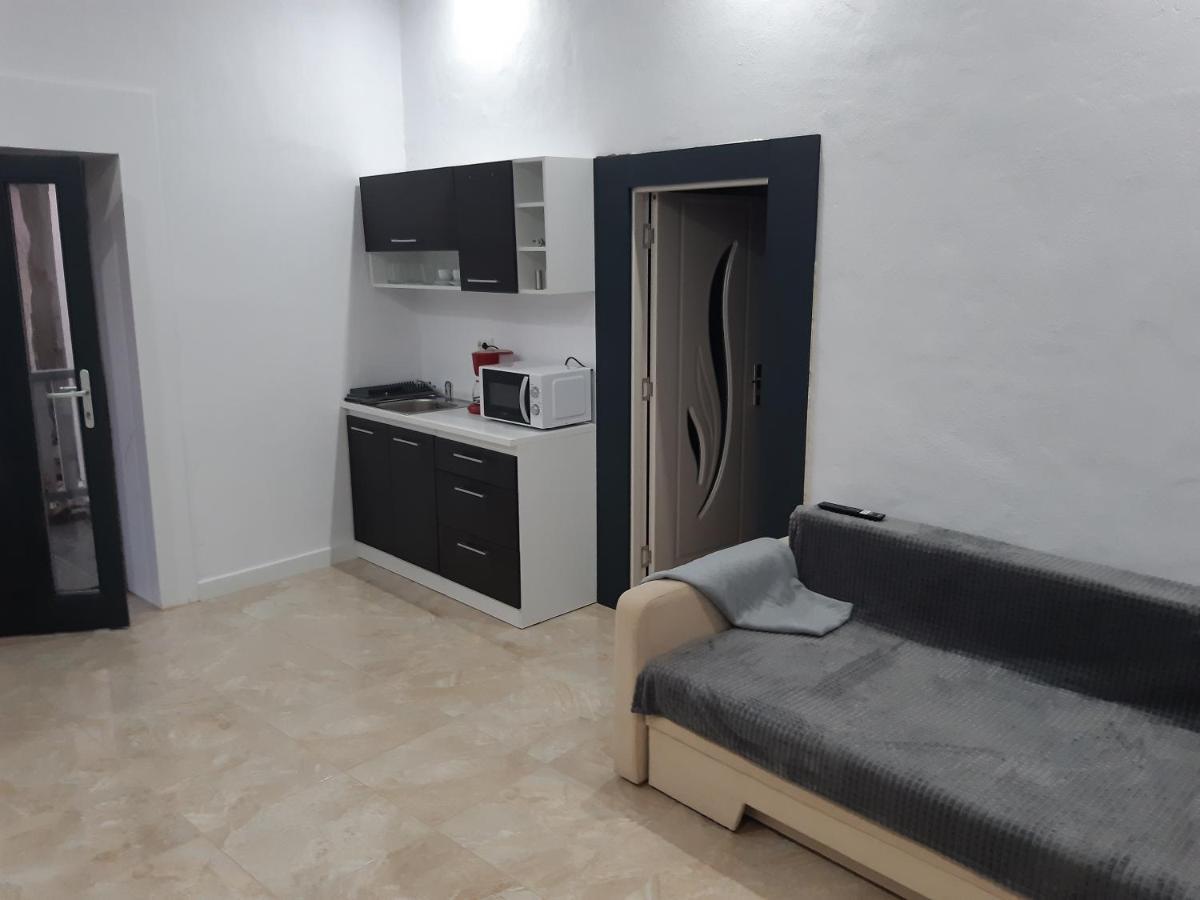 Appartement Casa J. Gusbeth à Braşov Extérieur photo