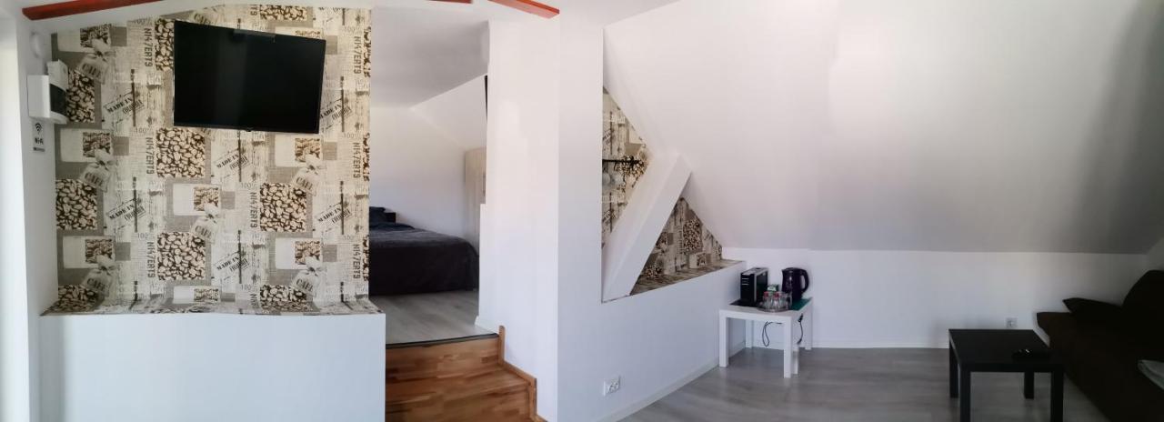 Appartement Casa J. Gusbeth à Braşov Extérieur photo