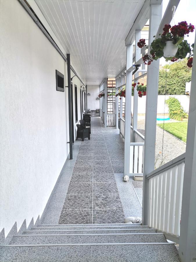 Appartement Casa J. Gusbeth à Braşov Extérieur photo