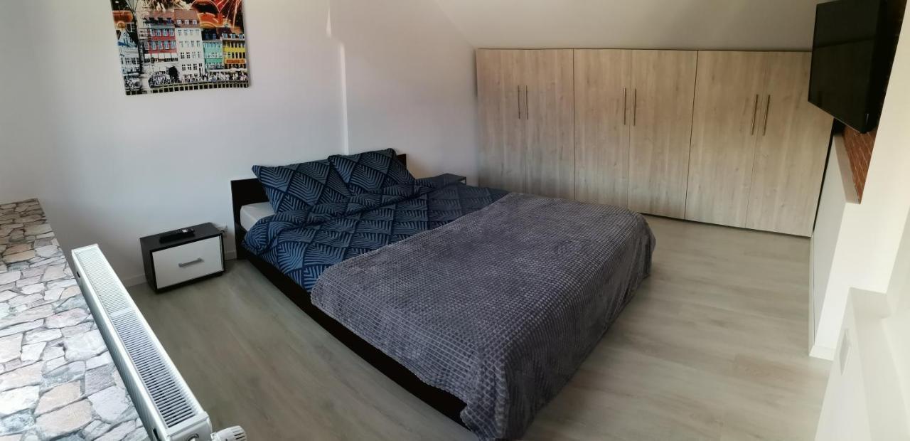 Appartement Casa J. Gusbeth à Braşov Extérieur photo