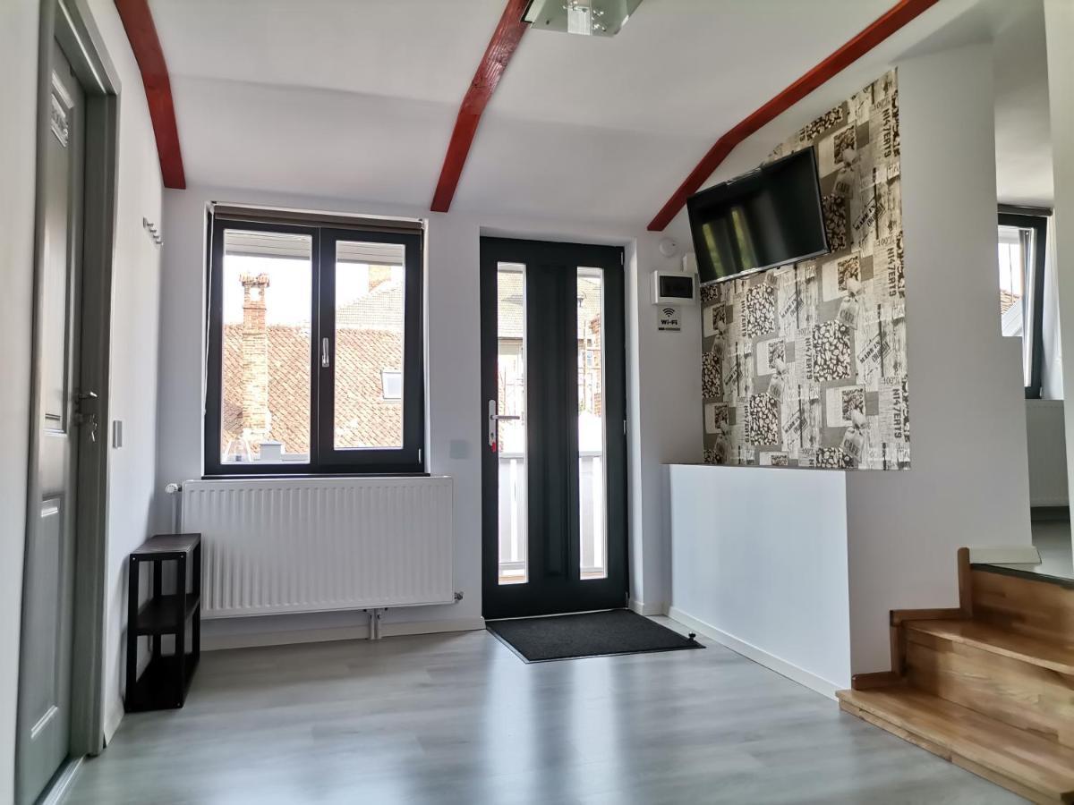 Appartement Casa J. Gusbeth à Braşov Extérieur photo