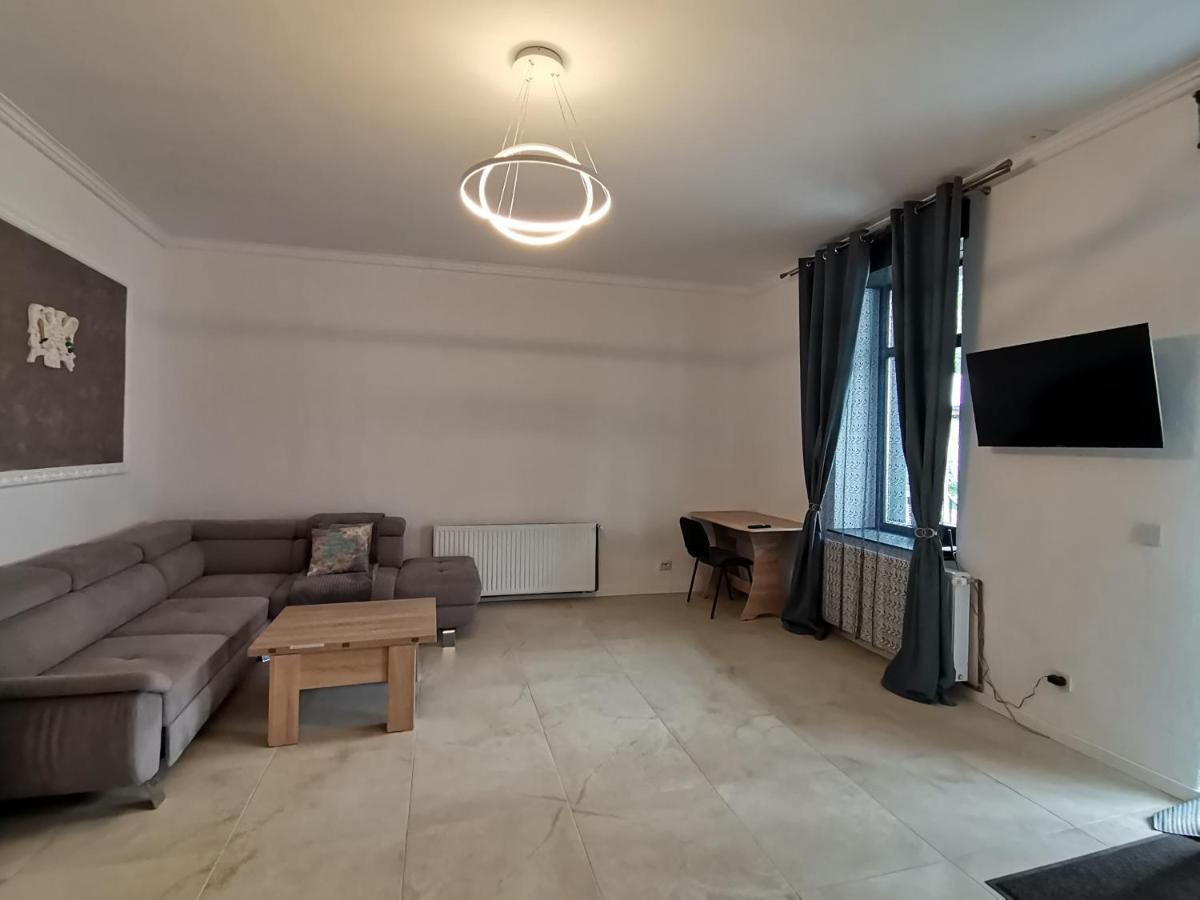 Appartement Casa J. Gusbeth à Braşov Extérieur photo