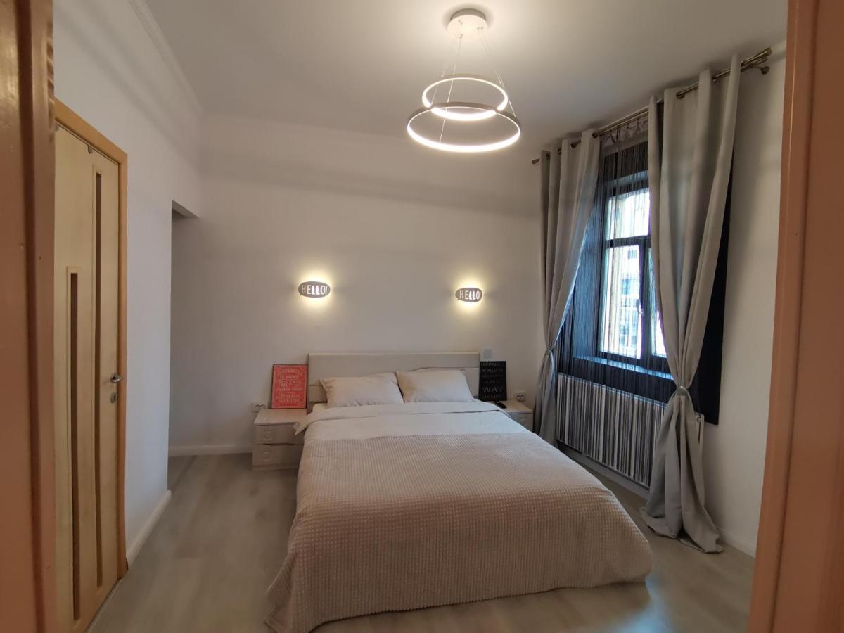 Appartement Casa J. Gusbeth à Braşov Extérieur photo